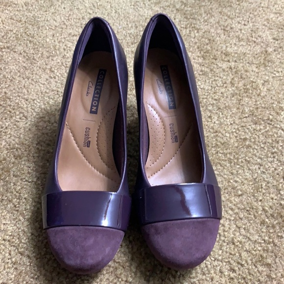 Burgundy Clark’s pumps size 5 - Picture 1 of 12